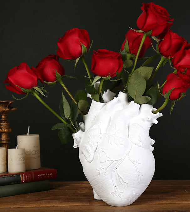 Nordic Style Art Flower Vase – Decorative Sculpture Plant Pot